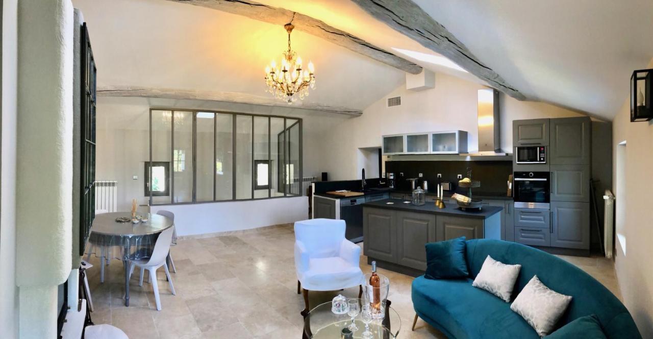 Apartment La Bri...gite L'Isle-sur-la-Sorgue
